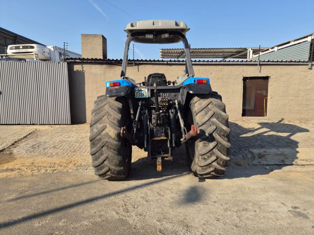 2016 Landpower 135 4wd Plat