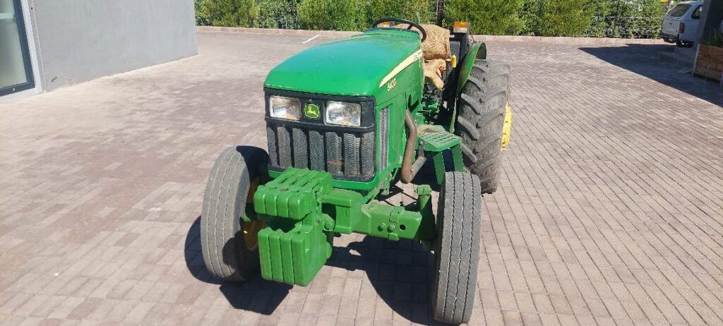 2016 John Deere 5403 2wd