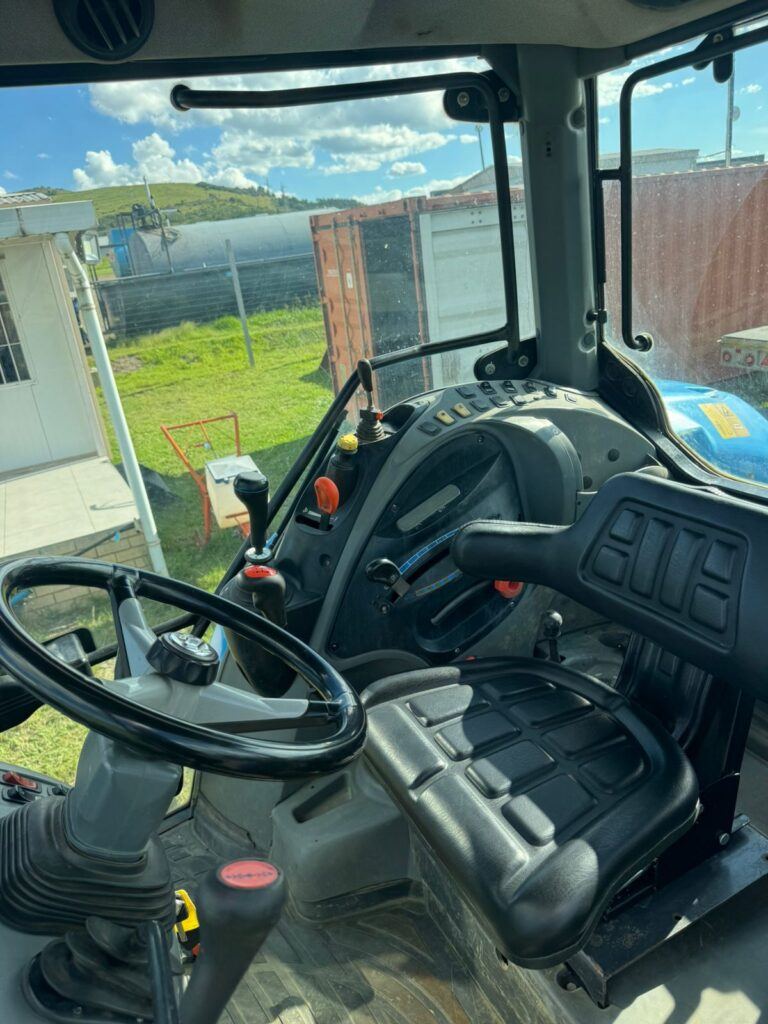 Landini Landpower DT125 T3 T Cab (2013)
