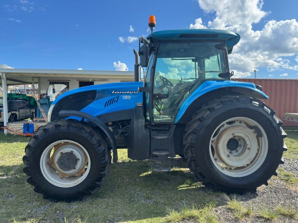 Landini Landpower DT125 T3 T Cab (2013)