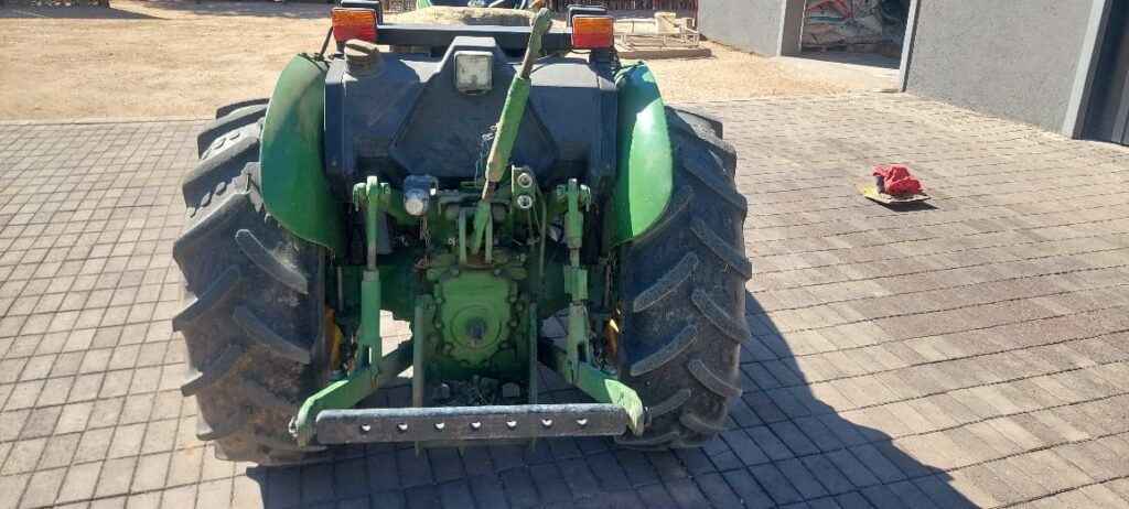 2016 John Deere 5403 2wd