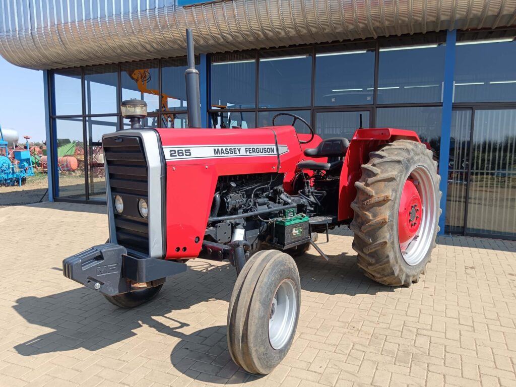 Massey Ferguson 265 2WD