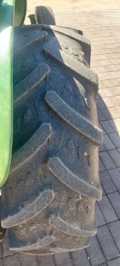 2016 John Deere 5403 2wd