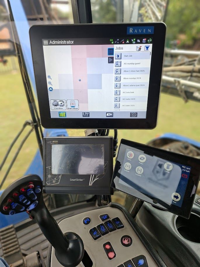 2020 New Holland Guardian SP310F Self-Propelled Sprayer