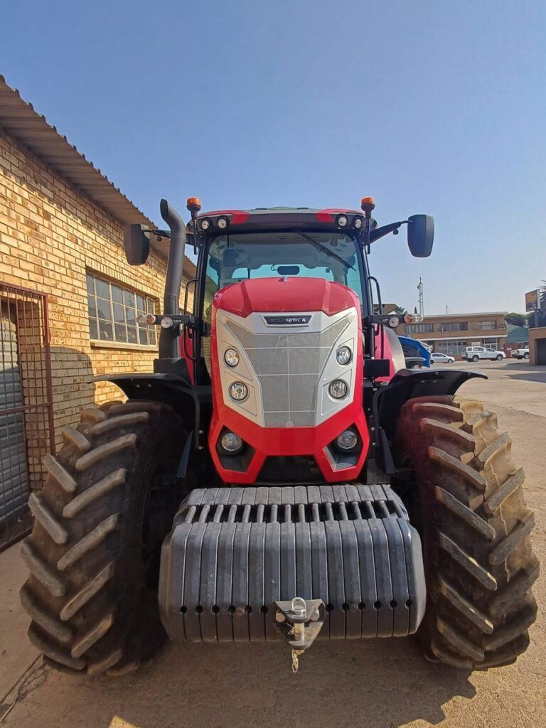 McCormick X7.624 4WD