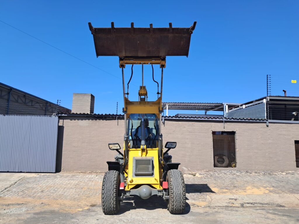 2017-Mitchagen-620-Loader-4-1024×768-2