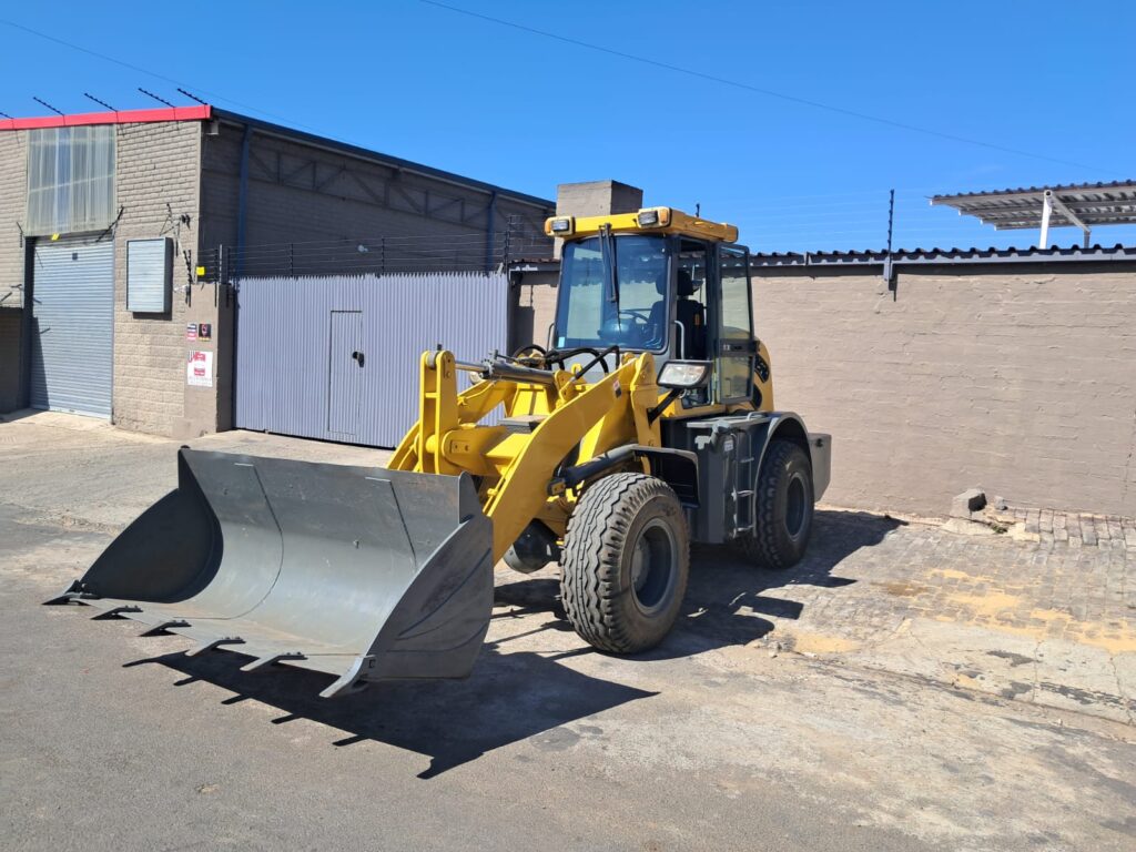 2017-Mitchagen-620-Loader-5-1024×768-1-1